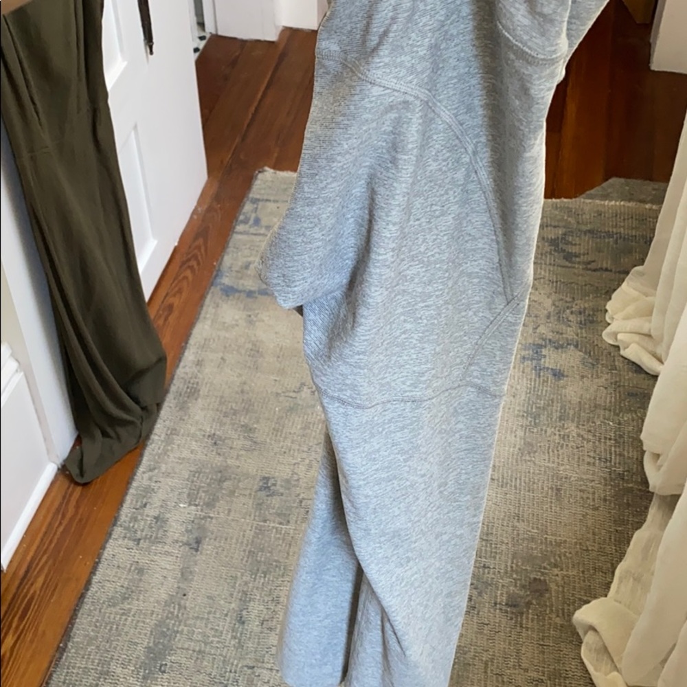 Gray OV leggings size small
